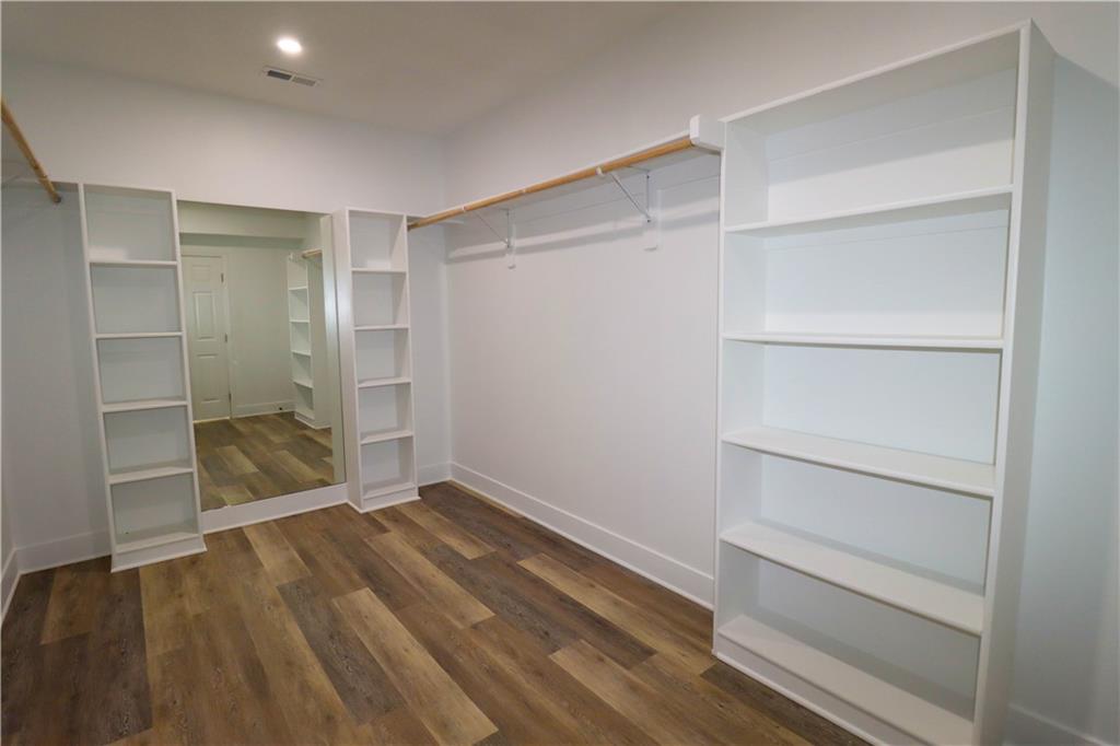 1045 Ann Avenue Property Photo 34