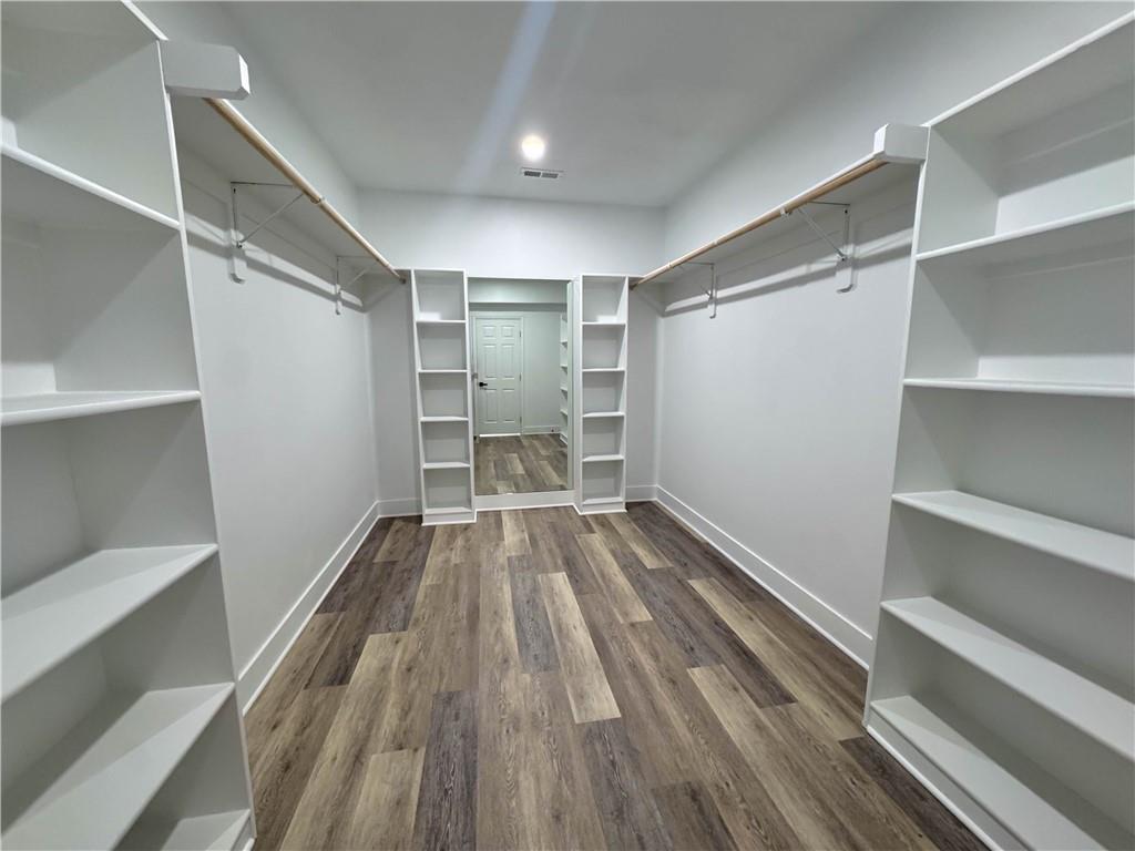 1045 Ann Avenue Property Photo 35