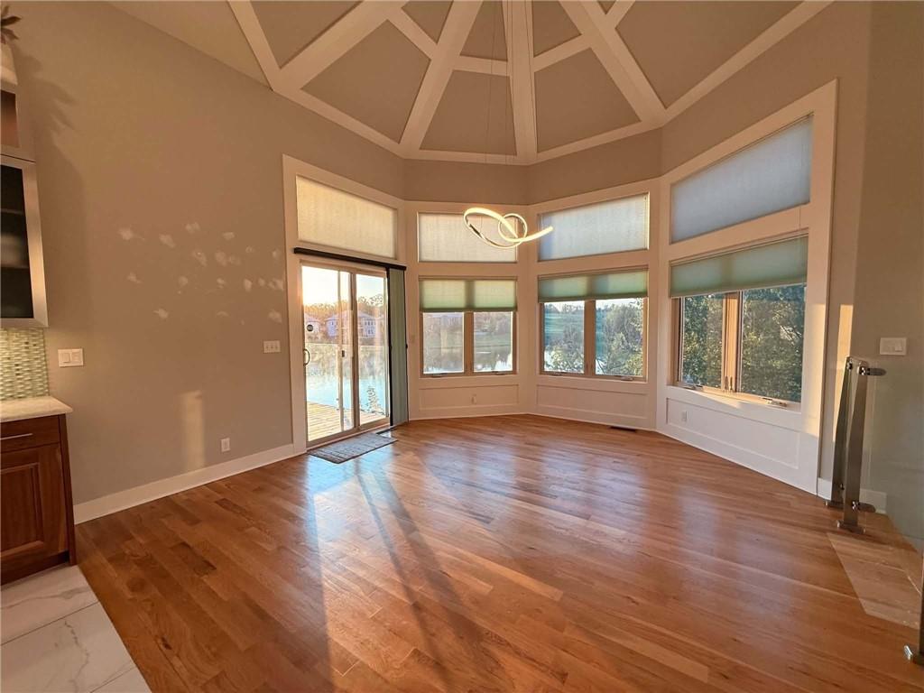 9174 Cottonwood Canyon Drive Property Photo 12