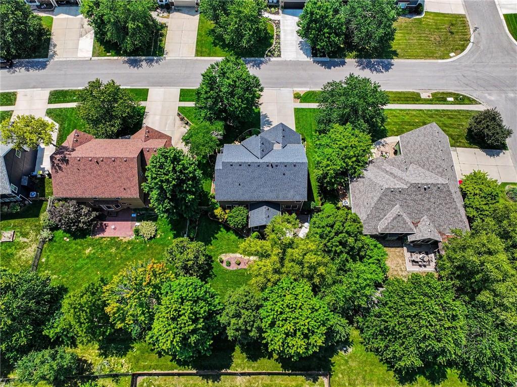 712 Cottonwood Drive Property Photo 40