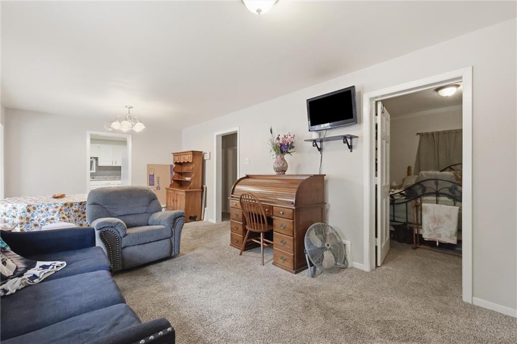 2008 Key Lane Property Photo 3