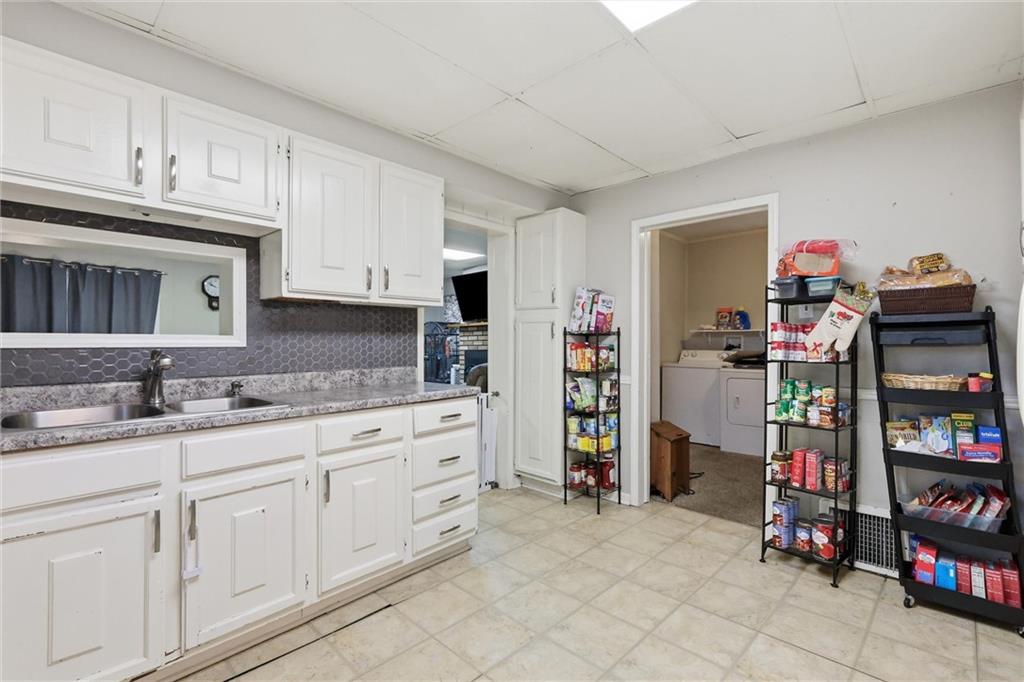 2008 Key Lane Property Photo 8