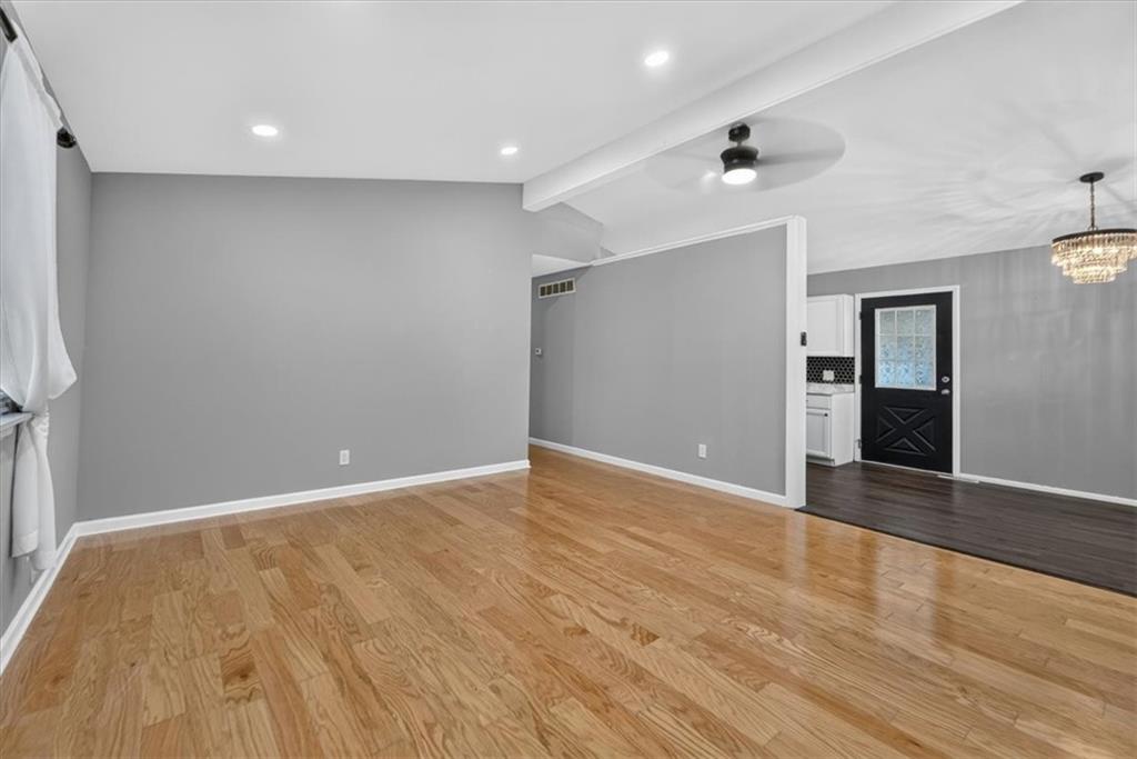1217 S Osage Street Property Photo 13