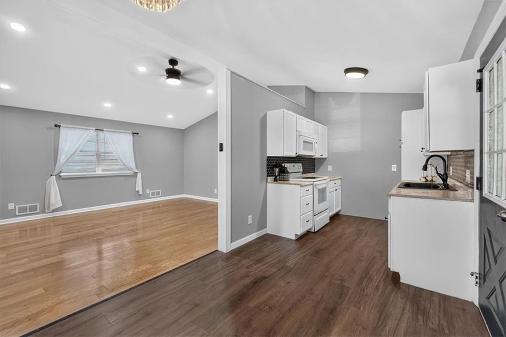 1217 S Osage Street Property Photo 18