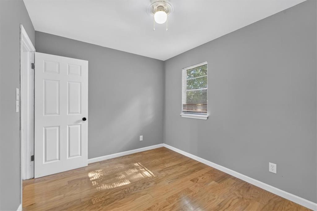 1217 S Osage Street Property Photo 31