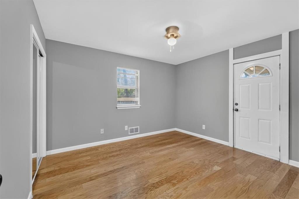 1217 S Osage Street Property Photo 33