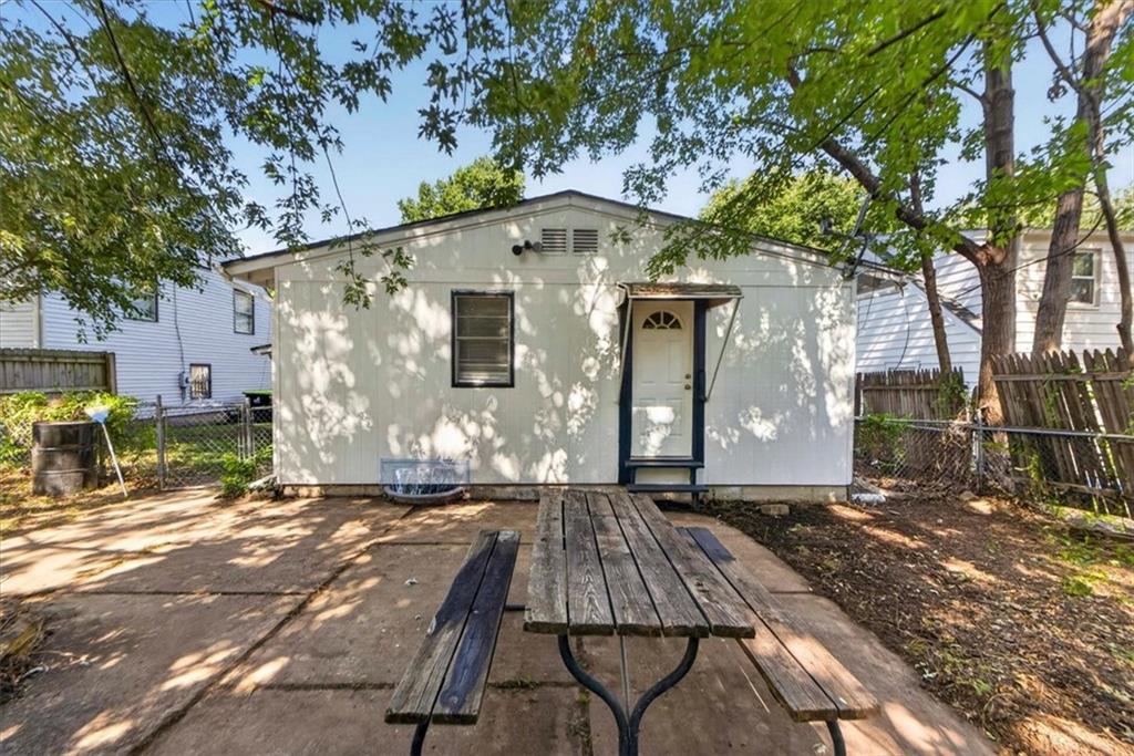 1217 S Osage Street Property Photo 44