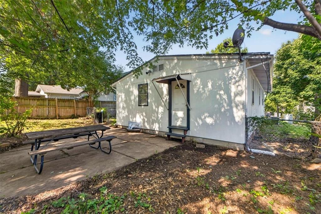 1217 S Osage Street Property Photo 45