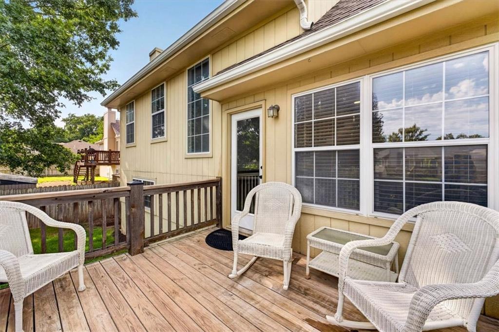 500 Se Alger Drive Property Photo 13