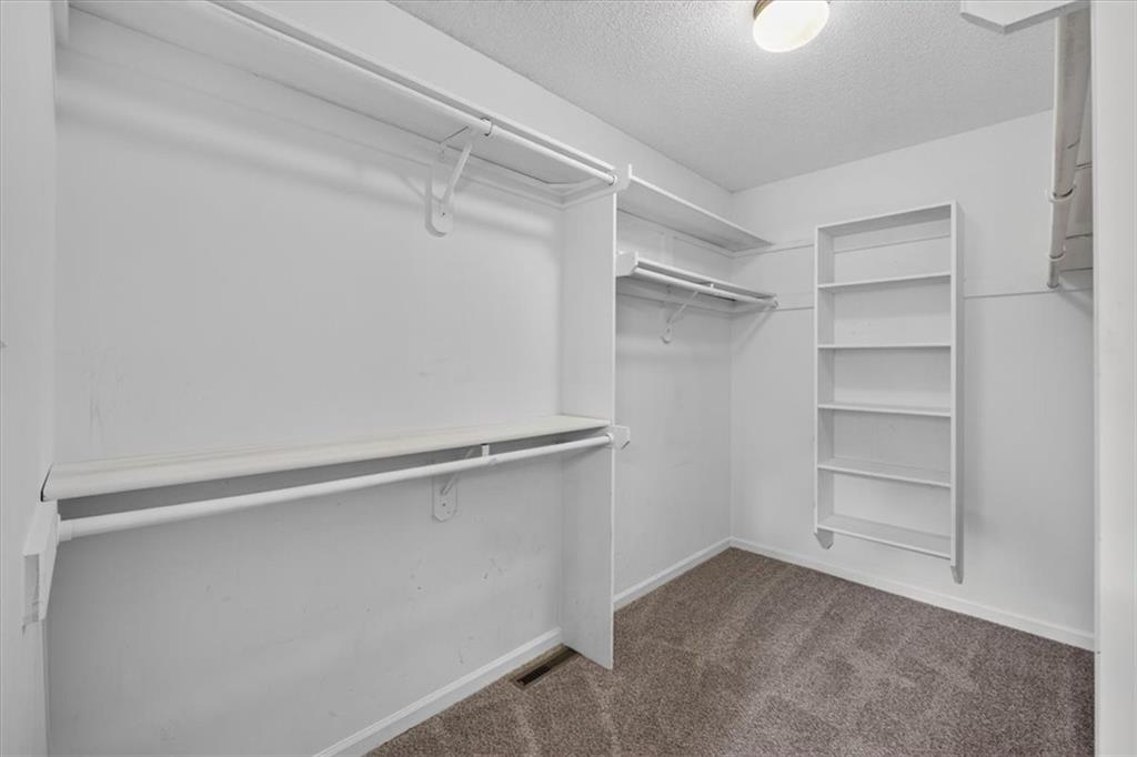 500 Se Alger Drive Property Photo 20