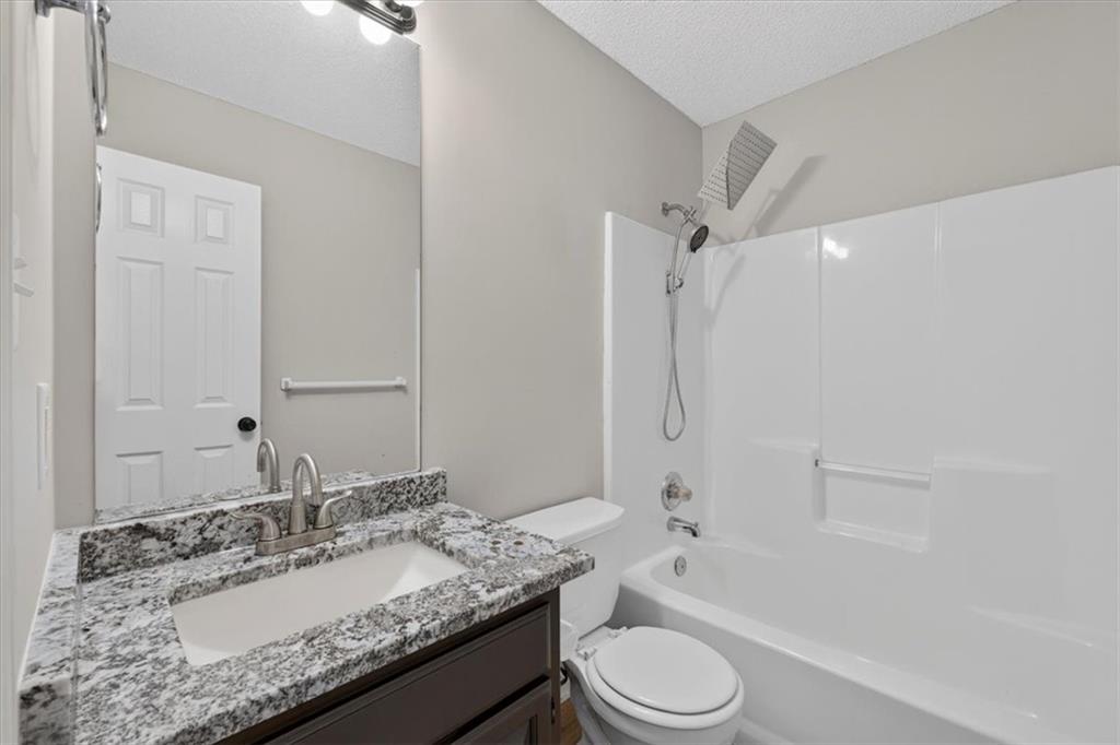 500 Se Alger Drive Property Photo 25