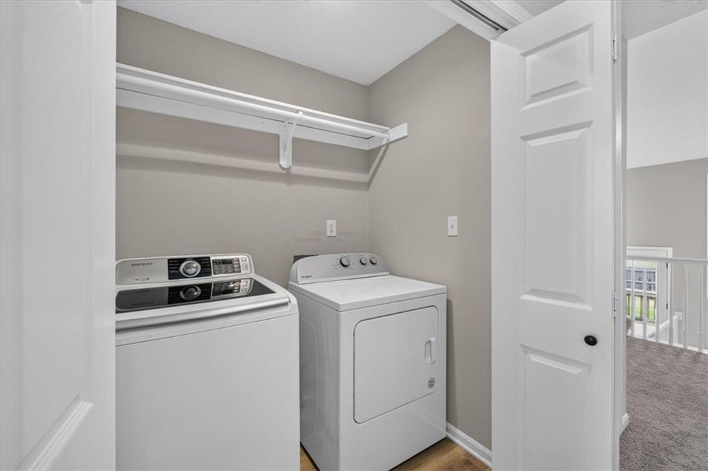 500 Se Alger Drive Property Photo 26