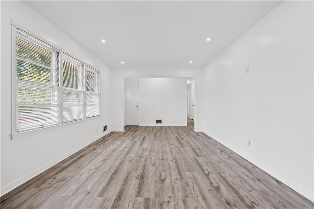3726 S Trail Ridge Drive Property Photo 6