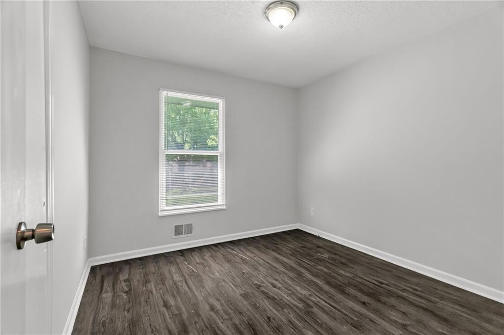 2020 Sw Morningside Drive Property Photo 15