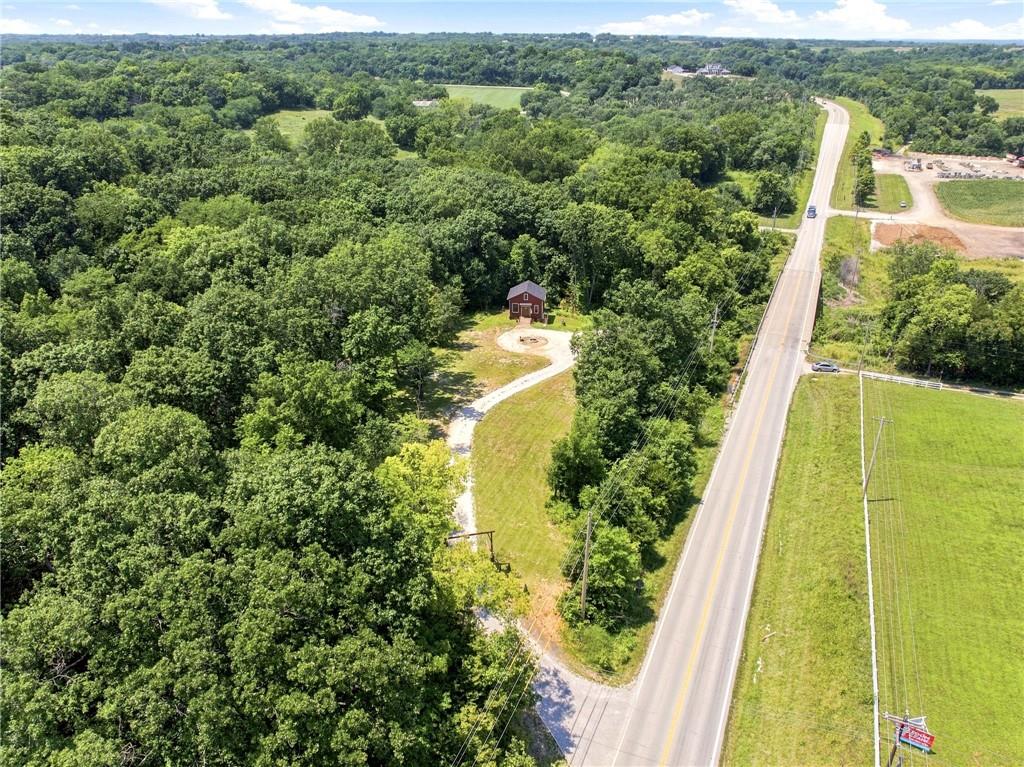 821 W 92 Highway Property Photo 19