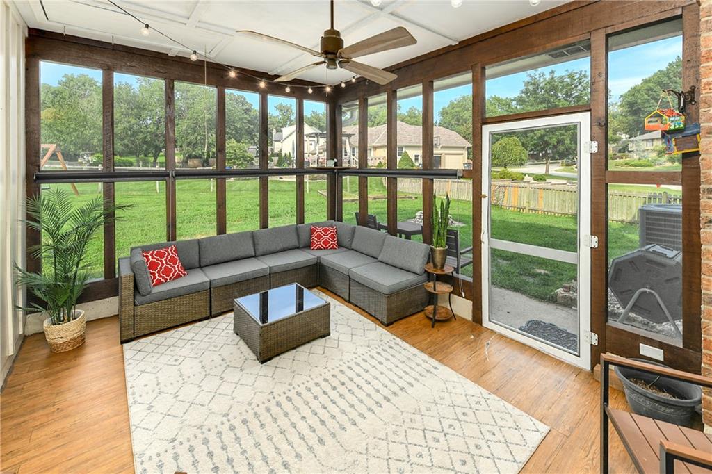 1100 Sw 44th Street Property Photo 3