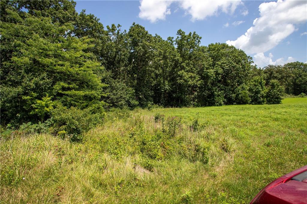 811 Se 600th Road Property Photo 1