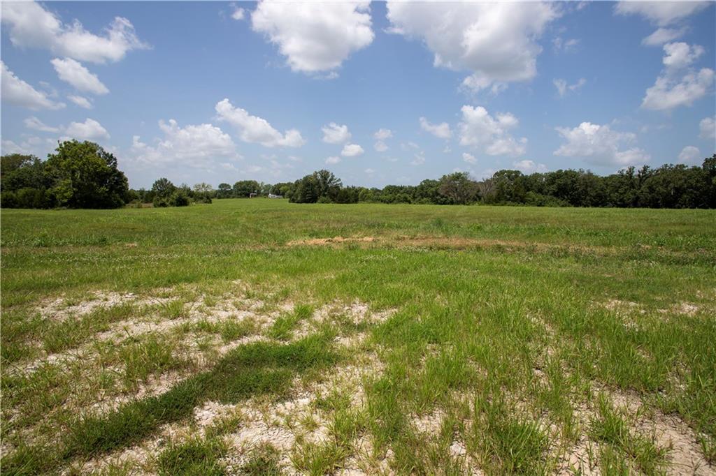 811 Se 600th Road Property Photo 16
