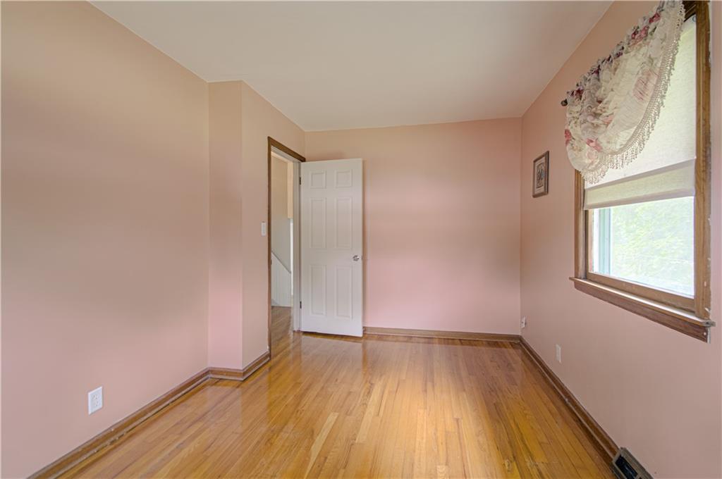 820 S Main Street Property Photo 11