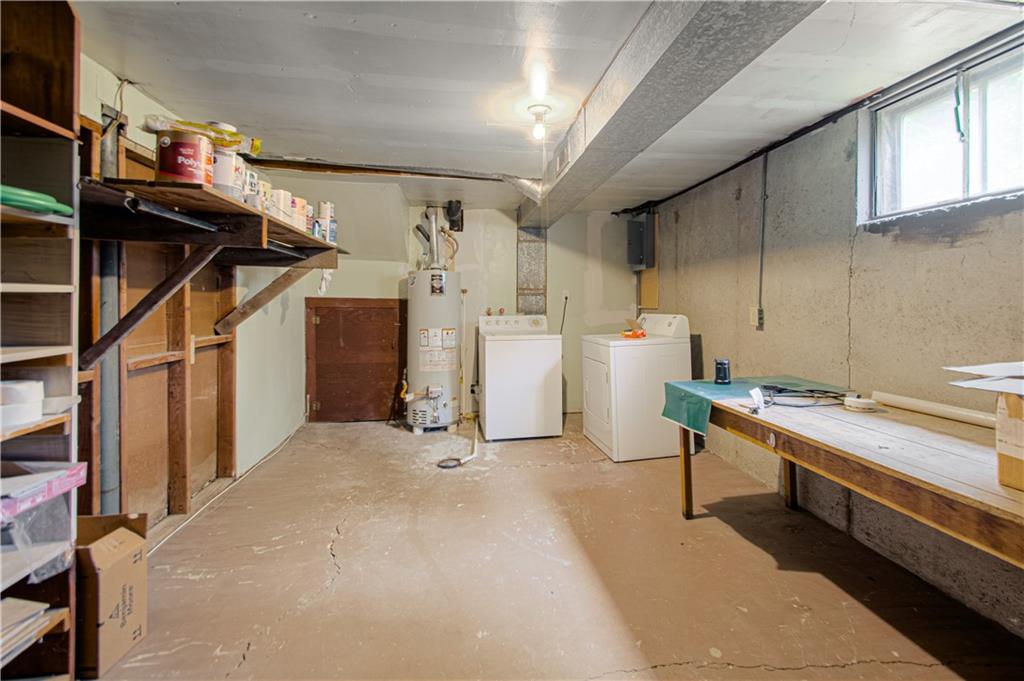 820 S Main Street Property Photo 18
