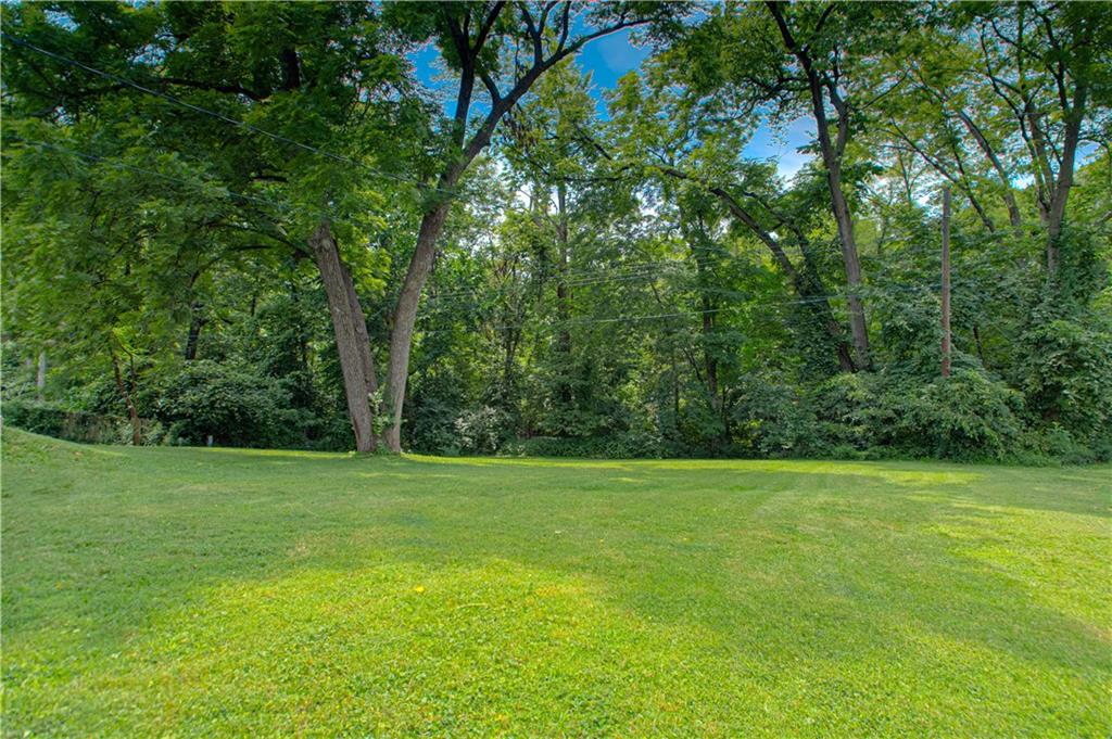 820 S Main Street Property Photo 20