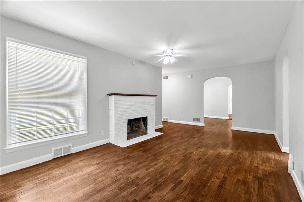 3701 Ne 34 Terrace Property Photo 5