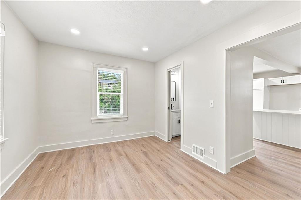 5604 Paseo Boulevard Property Photo 16