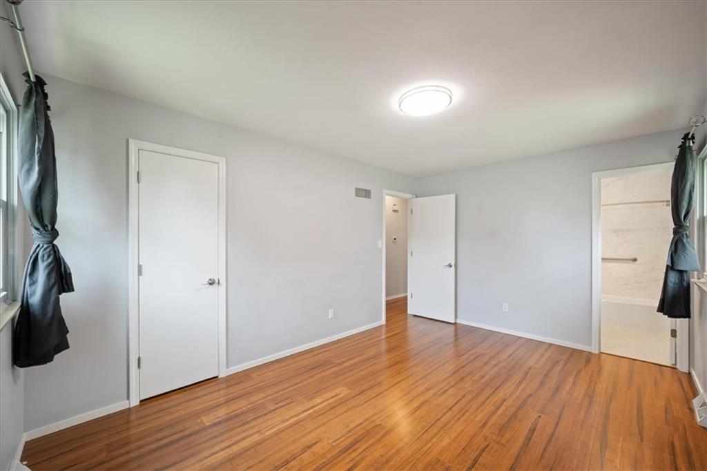 417 Stonewall Drive Property Photo 13
