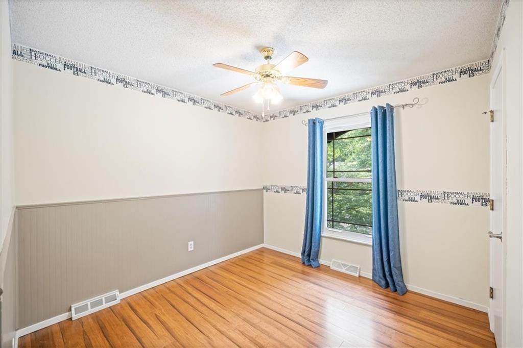 417 Stonewall Drive Property Photo 18
