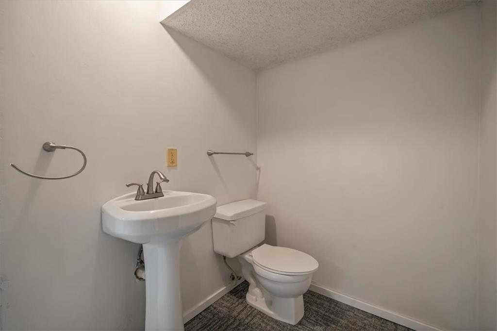 417 Stonewall Drive Property Photo 21