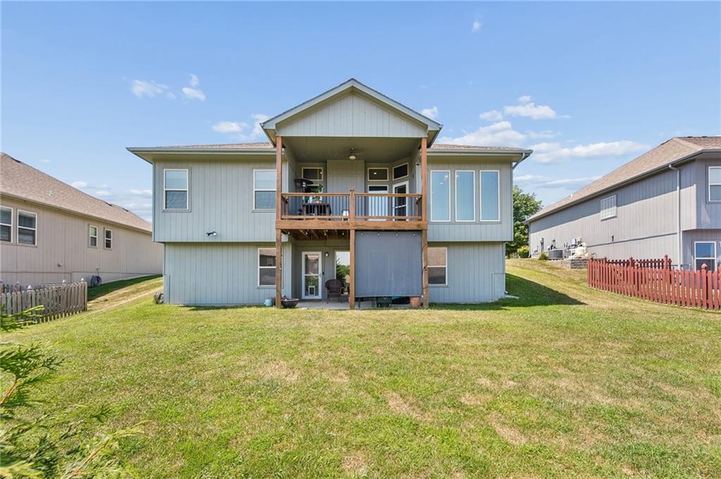 10533 N Randolph Avenue Property Photo 33