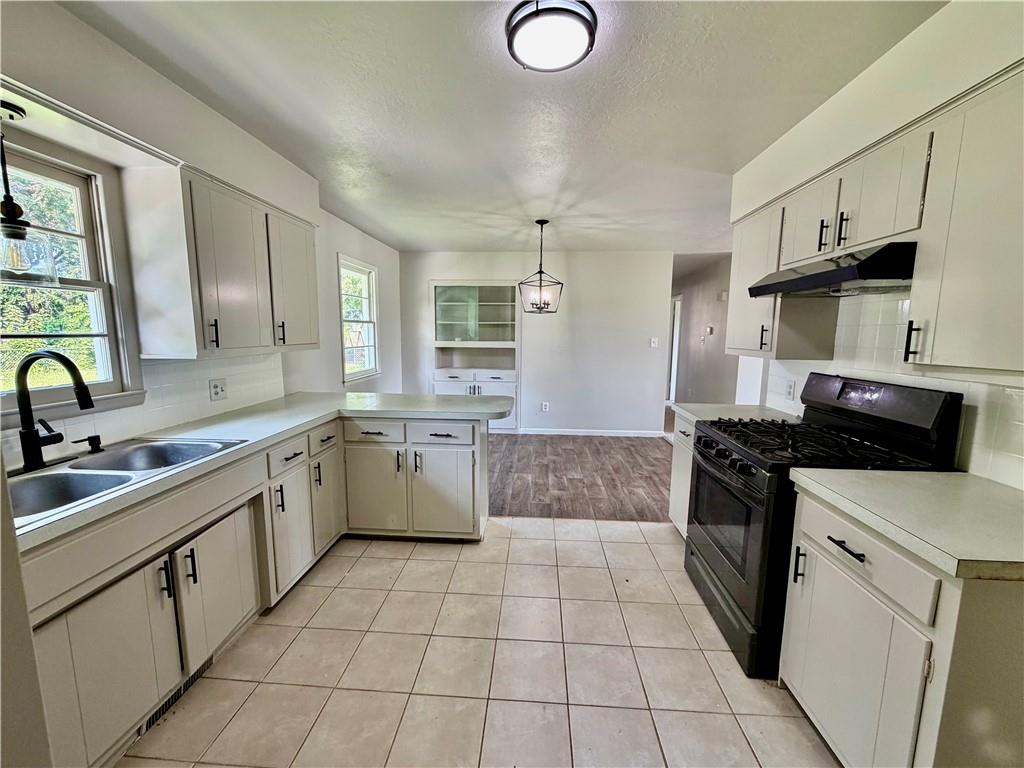 502 Jennifer Lane Property Photo 7