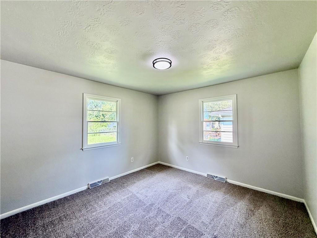 502 Jennifer Lane Property Photo 14