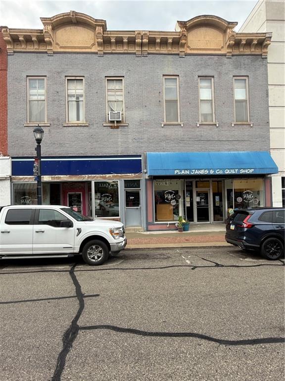 504 Delaware Street Property Photo 1