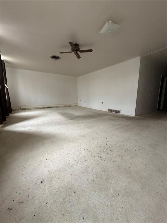 504 Delaware Street Property Photo 12