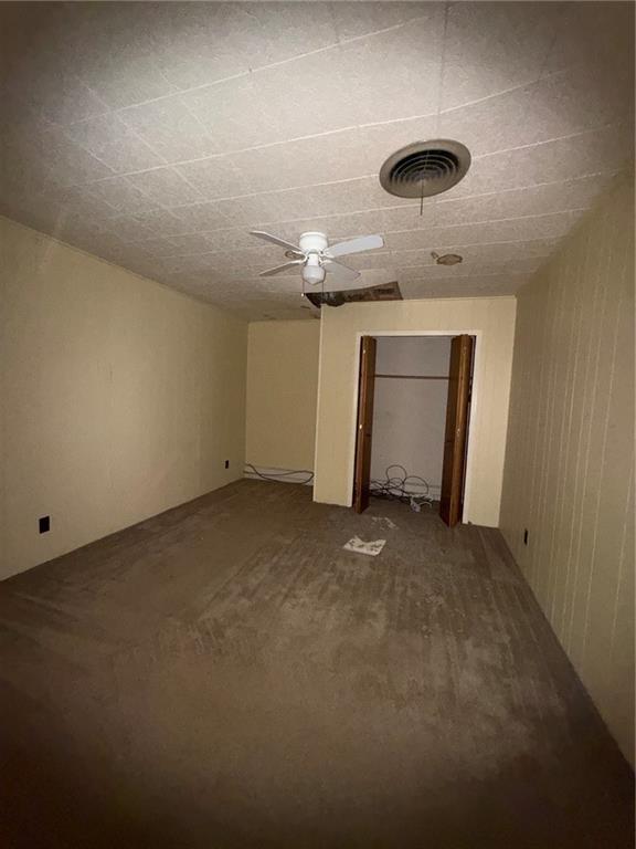 504 Delaware Street Property Photo 13