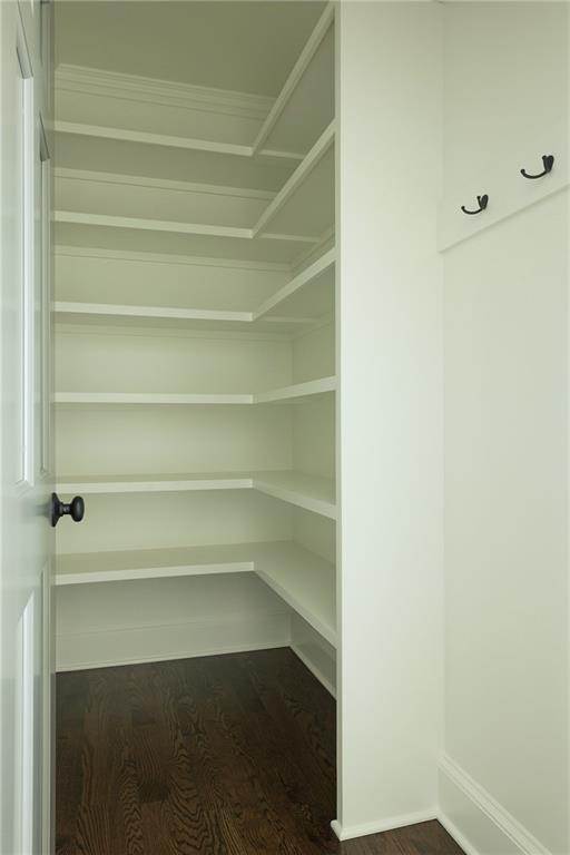 5213 W 70th Terrace Property Photo 14