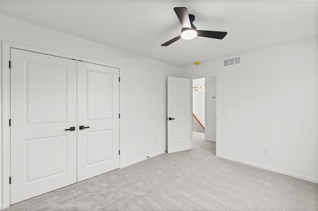113 E 3rd Street Property Photo 16