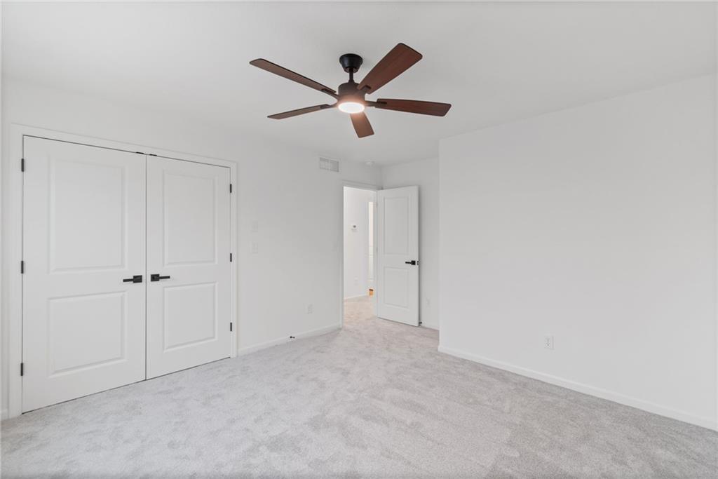 117 E 3rd Street Property Photo 25