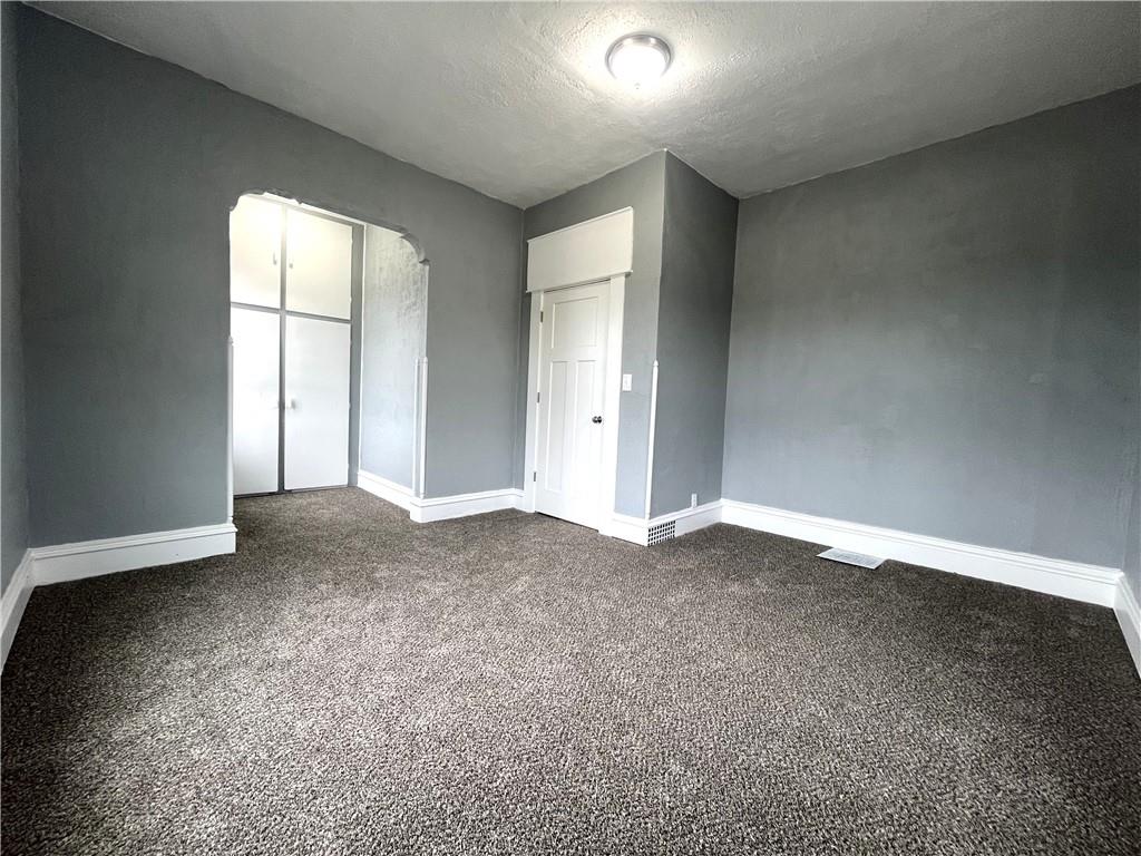 1006 Prospect Avenue Property Photo 6