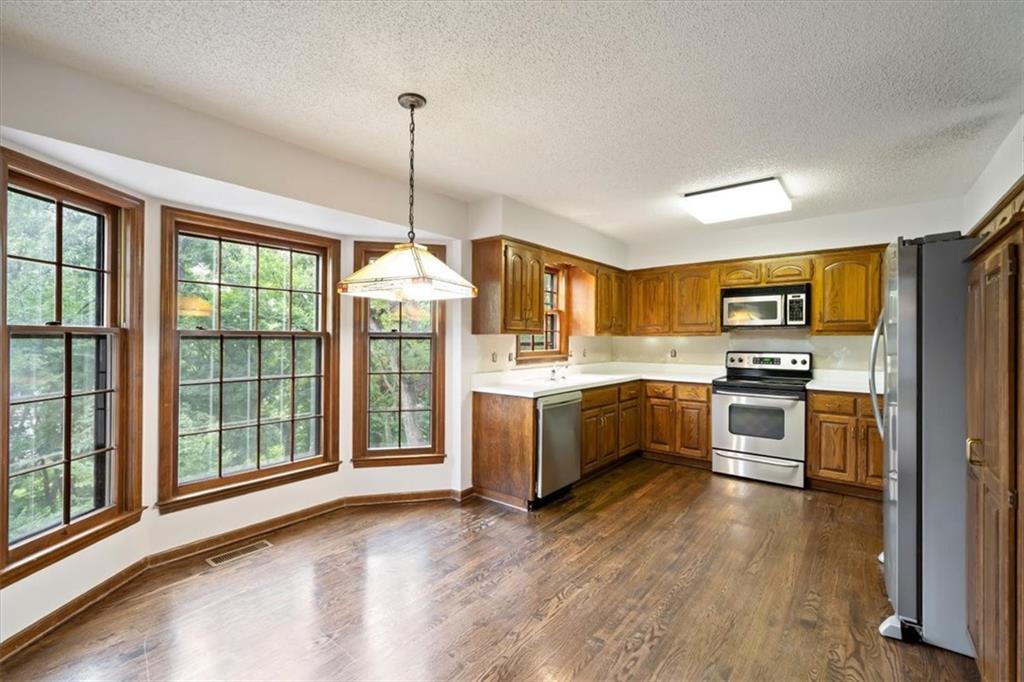 13404 W 84th Street Property Photo 7