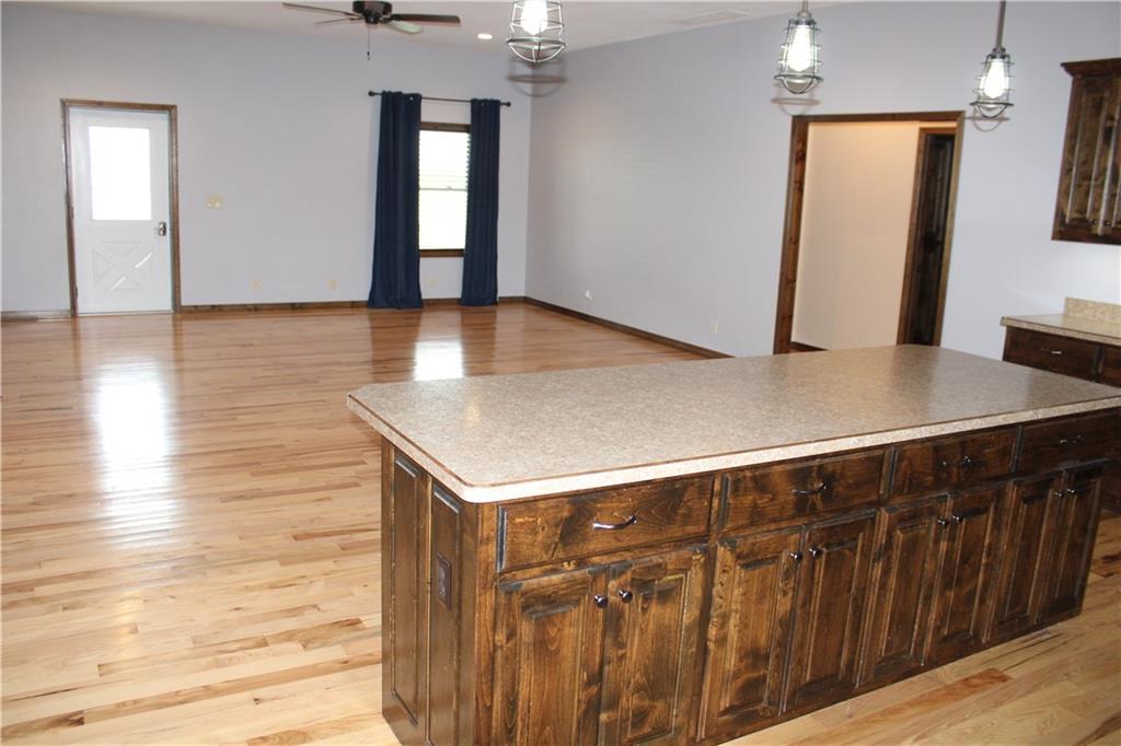 455 S Highway 7 N/a Property Photo 14