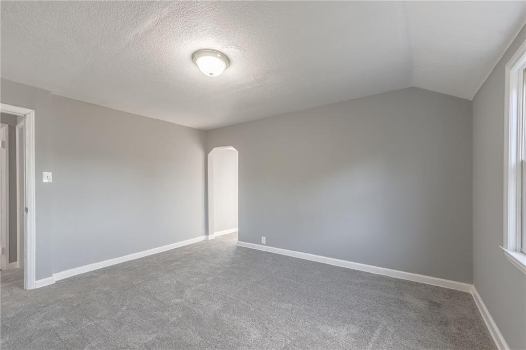1201 N River Boulevard Property Photo 24