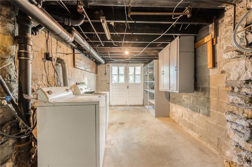 1201 N River Boulevard Property Photo 31