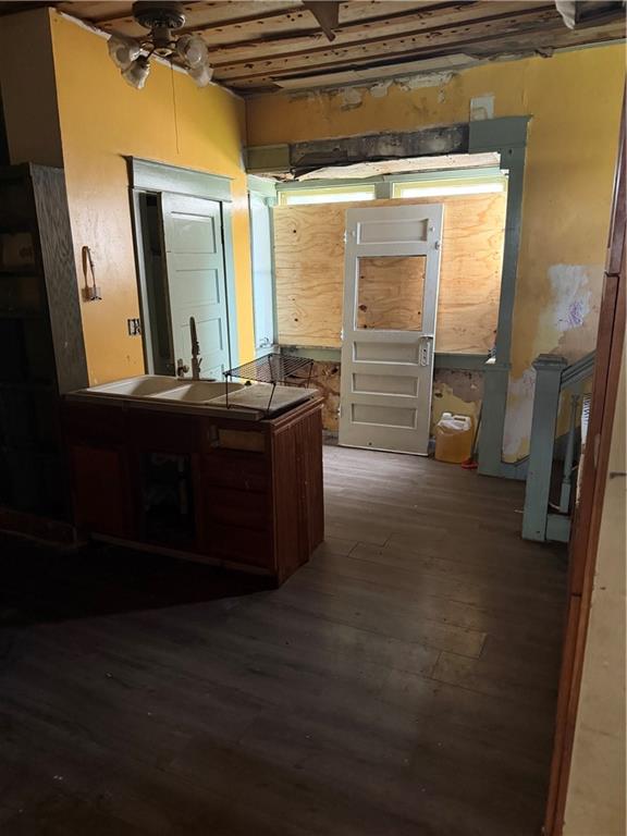 1317 Mitchell Avenue Property Photo 3