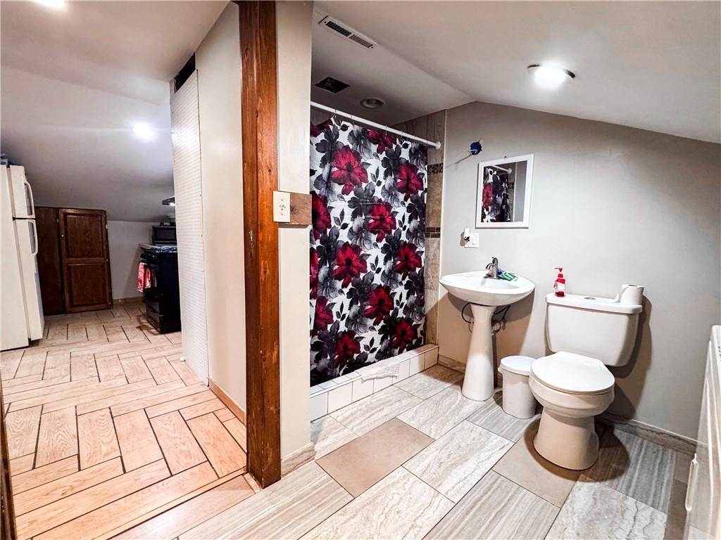 861 Ohio Avenue Property Photo 60