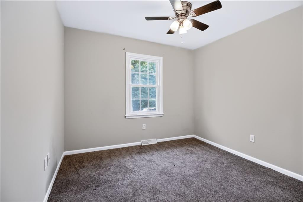 15 Circle Drive Property Photo 17