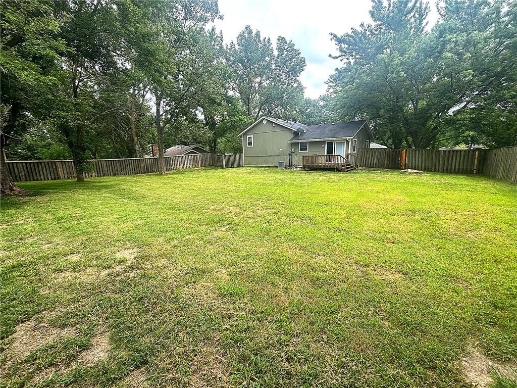 112 Sharon Lane Property Photo 6