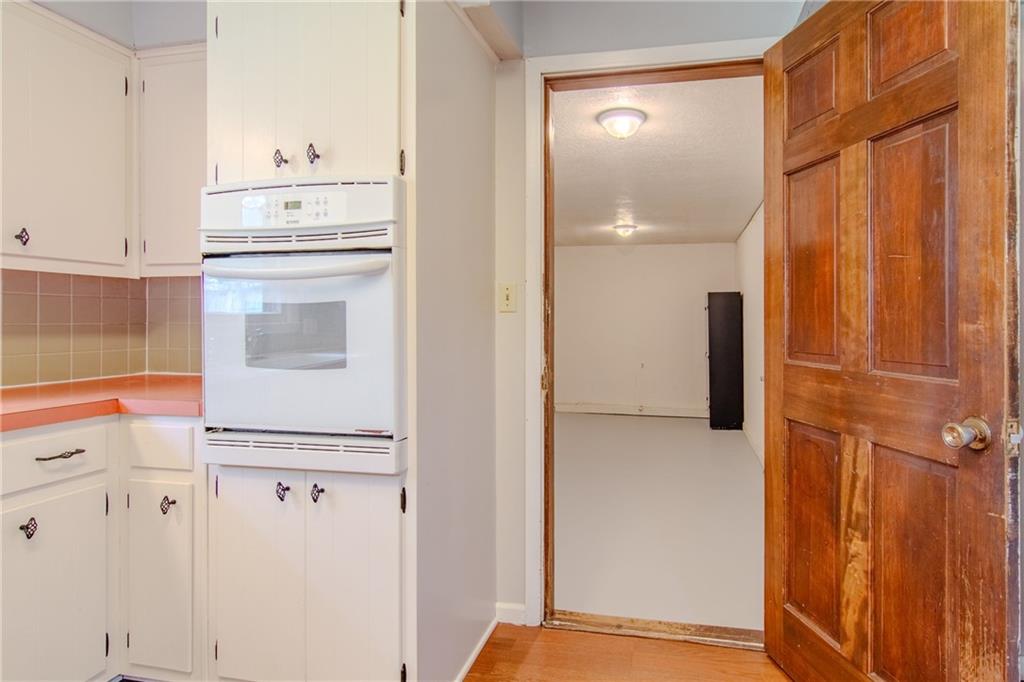 103 8th Street Property Photo 11