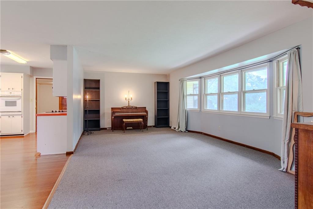 103 8th Street Property Photo 14
